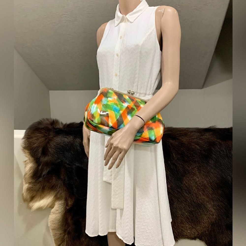 Handmade Genuine Leather Abstract Print “Birds” Kisslock Wristlet/Crossbody - Picture 11 of 17